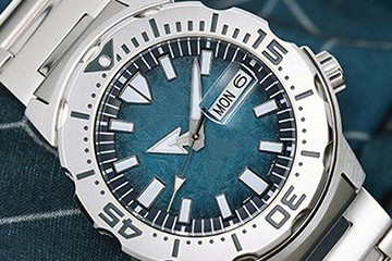 卡地亚手表洗油机芯