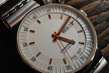 卡地亚名表不走维修电话