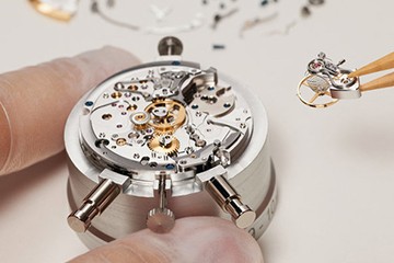 卡地亚手表表带哪里更换